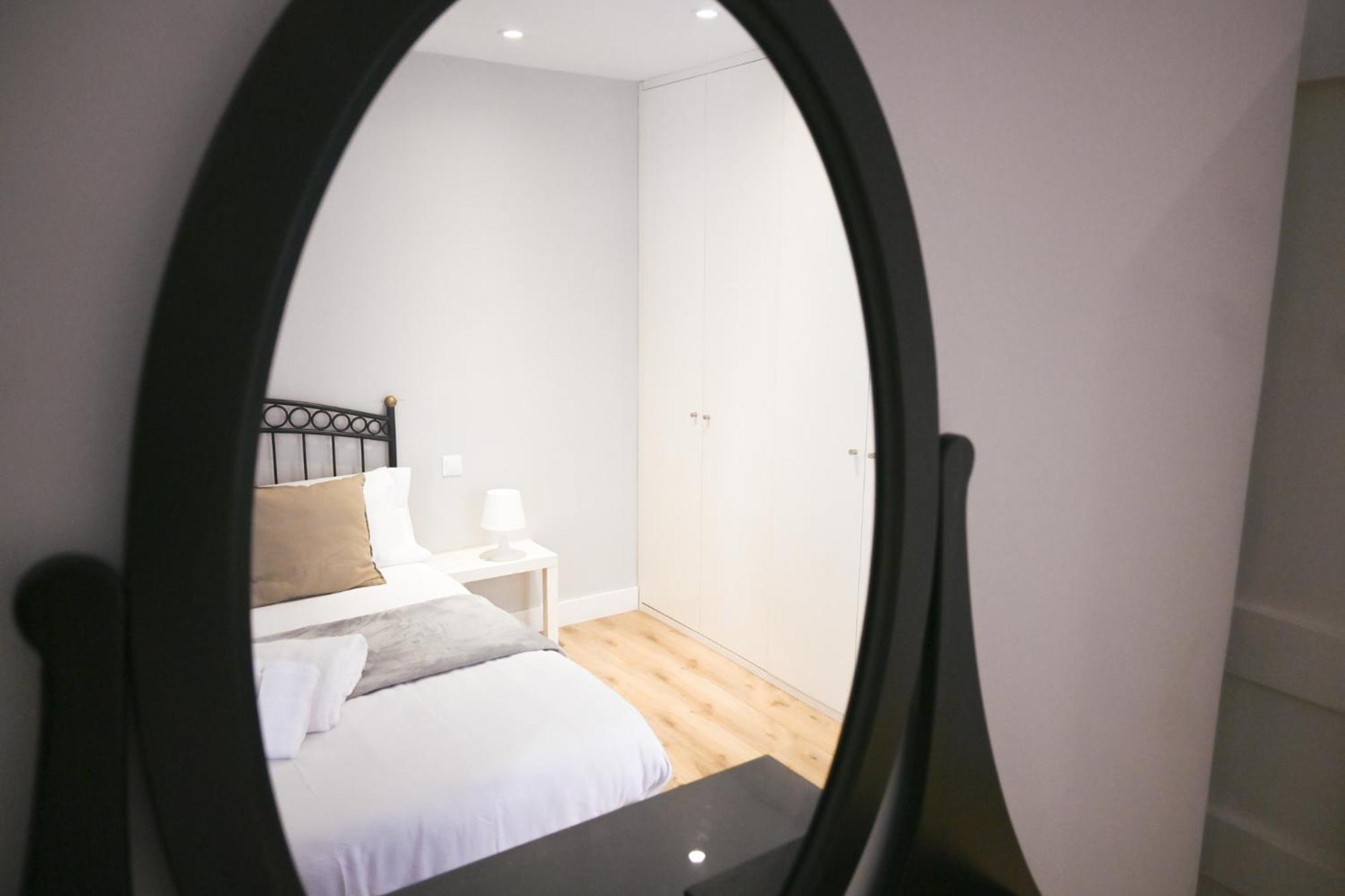 For You Rentals Apartment Temporal Madrid Cava Baja-La Latina Cab36 Bagian luar foto