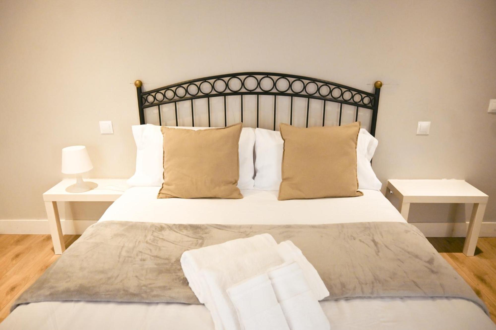 For You Rentals Apartment Temporal Madrid Cava Baja-La Latina Cab36 Bagian luar foto